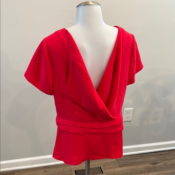 Banana Republic Red Asymmetrical Short Sleeve Blouse - Picture 5 of 8